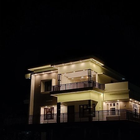Bro Code Marayoor Villa Maraiyur Exterior photo
